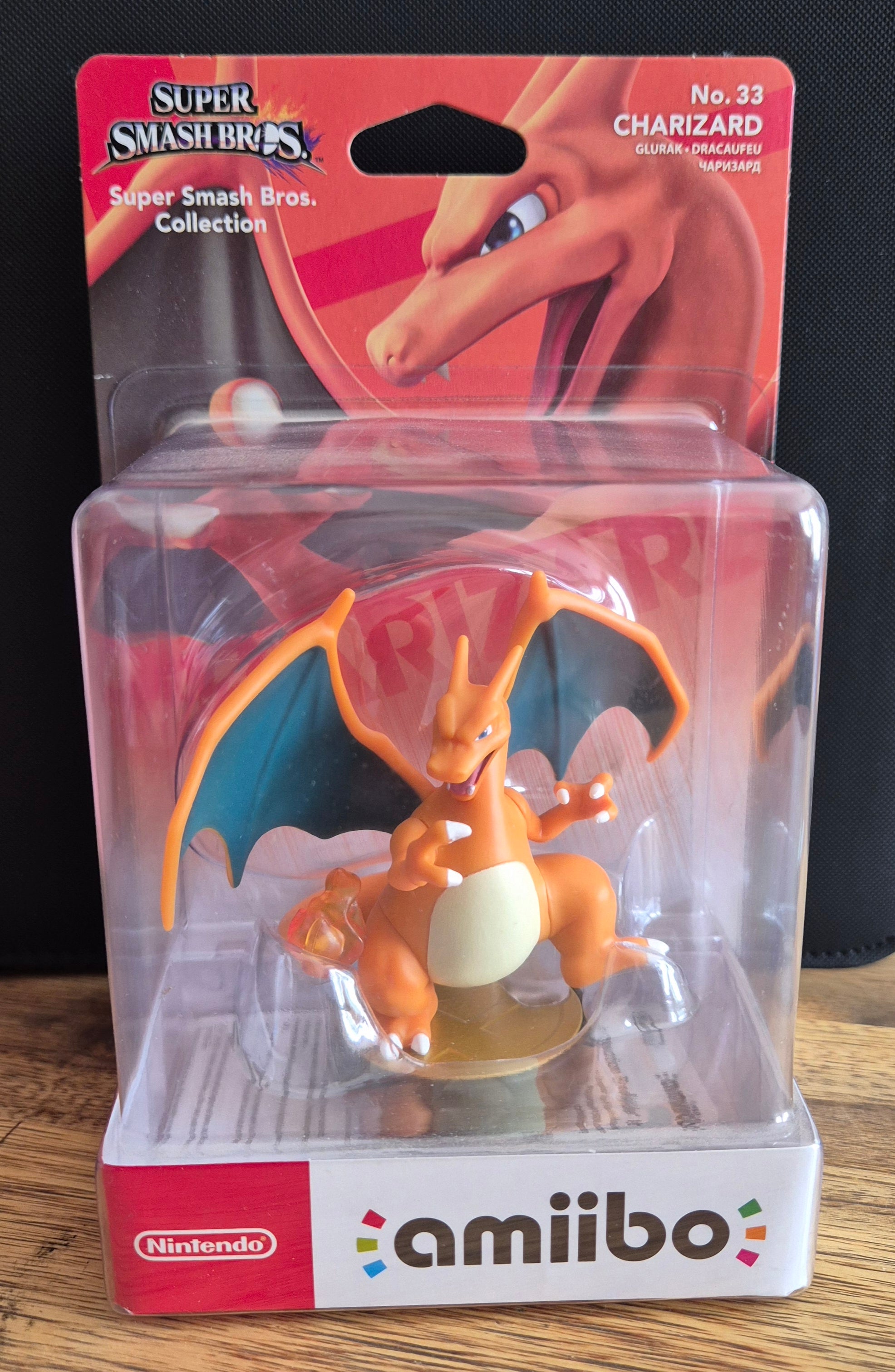 Charizard Amiibo